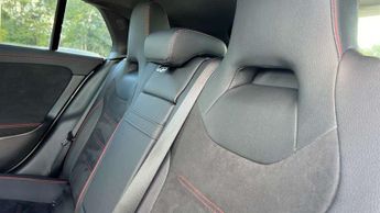 Mercedes-Benz CLA Shooting Brake CLA 250e AMG Line Premium 5dr Tip Auto
