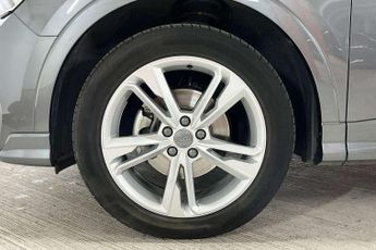 Audi Q3 35 TFSI S Line 5dr S Tronic