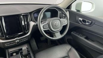 Volvo XC60 2.0 B4D Momentum 5dr AWD Geartronic