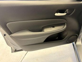 Honda Jazz 1.5 i-MMD Hybrid SE 5dr eCVT