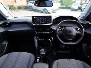 Peugeot 208 1.2 Hybrid 100 Allure 5dr e-DSC6