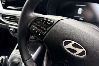 Hyundai i10 1.0 [63] Premium 5dr Auto [Nav]