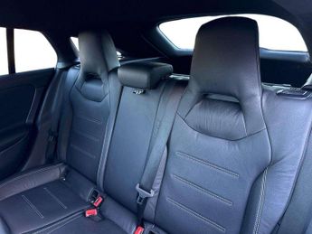 Mercedes-Benz CLA Shooting Brake CLA 180 AMG Line 5dr Tip Auto