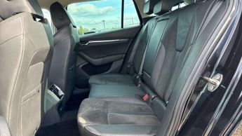 Skoda Octavia Estate 1.4 TSI iV SE L DSG 5dr