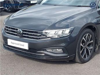 Volkswagen Passat Estate 2.0 TDI EVO SCR SEL 5dr DSG