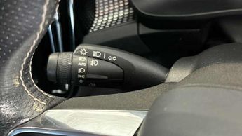 Volvo XC40 2.0 D3 R DESIGN 5dr Geartronic