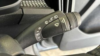 Volvo XC40 2.0 D3 R DESIGN 5dr Geartronic