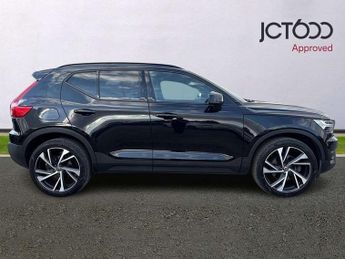 Volvo XC40 2.0 B4P R DESIGN Pro 5dr Auto [7 speed]