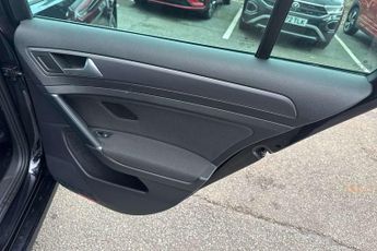 Volkswagen Golf Estate 1.5 TSI EVO 150 Match Edition 5dr DSG