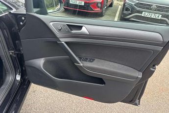 Volkswagen Golf Estate 1.5 TSI EVO 150 Match Edition 5dr DSG