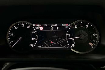 Land Rover Defender 3.0 D300 X-Dynamic S 110 5dr Auto