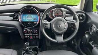 MINI Hatchback 5dr 1.5 Cooper Classic 5dr Auto