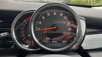 MINI Hatchback 5dr 1.5 Cooper Classic 5dr Auto