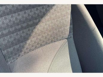 Toyota Yaris 1.33 VVT-i Icon 5dr CVT