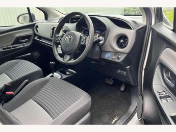 Toyota Yaris 1.5 Hybrid Icon Tech 5dr CVT