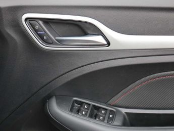 MG ZS 1.0T GDi Exclusive 5dr DCT