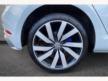 Volkswagen Golf GTE 1.4 TSI GTE Advance 5dr DSG