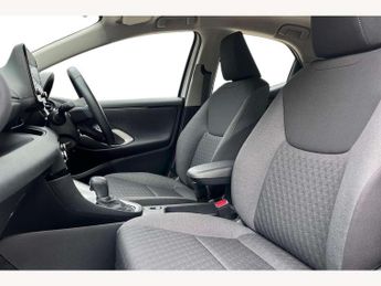Toyota Yaris 1.5 Hybrid Icon 5dr CVT