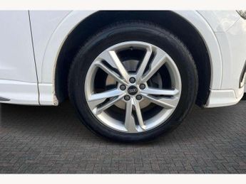 Audi Q3 35 TDI S Line 5dr S Tronic