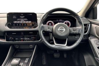 Nissan Qashqai 1.3 DiG-T MH 158 N-Connecta 5dr Xtronic