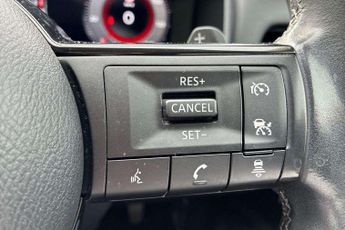 Nissan Qashqai 1.3 DiG-T MH 158 N-Connecta 5dr Xtronic