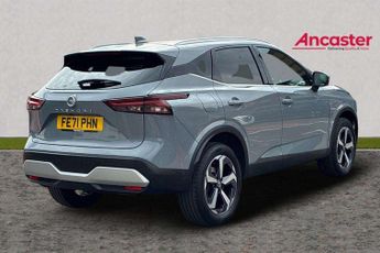 Nissan Qashqai 1.3 DiG-T MH 158 N-Connecta 5dr Xtronic