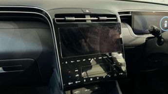 Hyundai Tucson 1.6 TGDi Hybrid 230 SE Connect 5dr 2WD Auto