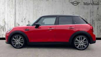 MINI Hatchback 5dr 1.5 Cooper Exclusive 5dr Auto