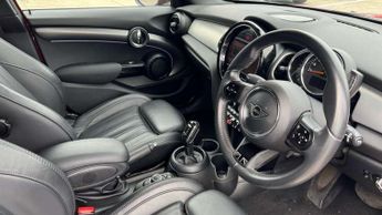 MINI Hatchback 5dr 1.5 Cooper Exclusive 5dr Auto