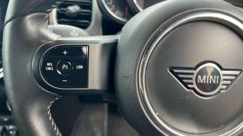 MINI Hatchback 5dr 1.5 Cooper Exclusive 5dr Auto