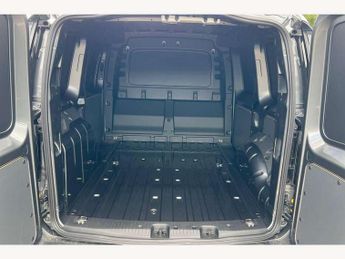 Volkswagen Caddy 2.0 TDI 122PS Commerce Pro Van DSG [Tech Pack]
