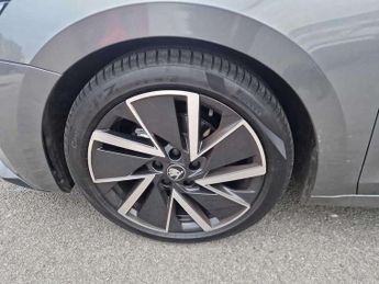 Skoda Octavia 1.5 TSI 150 e-TEC Sportline 5dr DSG