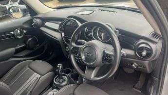 MINI Hatchback 5dr 2.0 Cooper S Classic 5dr Auto