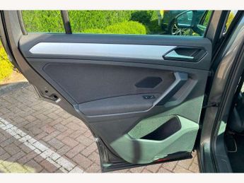 Volkswagen Tiguan 2.0 TDi 150 SE 5dr DSG