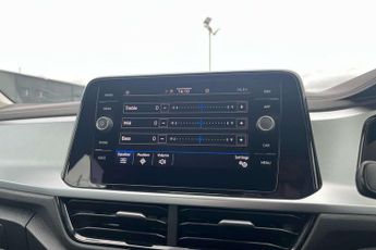 Volkswagen T-Roc 1.5 TSI Life 5dr DSG