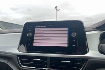 Volkswagen T-Roc 1.5 TSI Life 5dr DSG