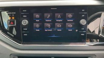 Volkswagen Polo 1.0 TSI R-Line 5dr DSG