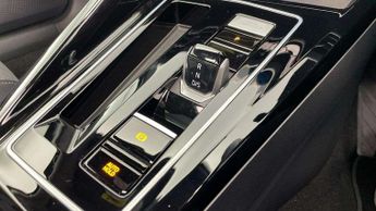 Volkswagen Golf 2.0 TDI 150 R-Line 5dr DSG