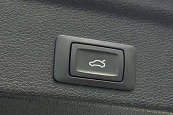 Audi Q3 40 TDI 200 Quattro S Line 5dr S Tronic
