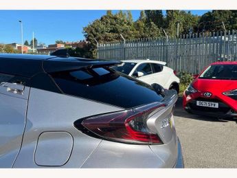 Toyota C-HR 1.8 Hybrid Dynamic 5dr CVT