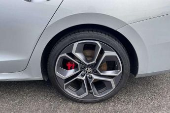 Skoda Octavia vRS 2.0 TSI vRS 5dr DSG