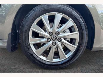 Toyota Yaris 1.5 Hybrid Icon 5dr CVT