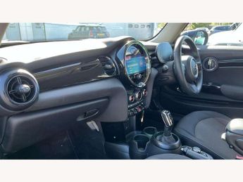 MINI Hatchback 1.5 Cooper Classic 3dr Auto