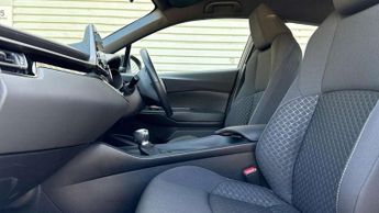 Toyota C-HR 1.8 Hybrid Icon 5dr CVT