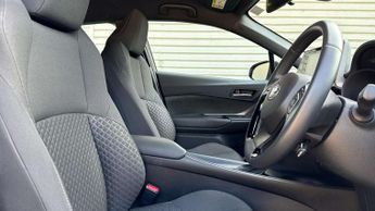 Toyota C-HR 1.8 Hybrid Icon 5dr CVT