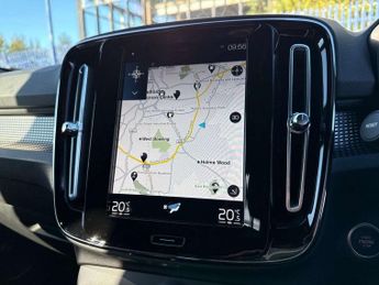 Volvo XC40 1.5 T3 [163] R DESIGN 5dr Geartronic