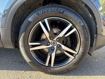 Volvo XC40 1.5 T3 [163] R DESIGN 5dr Geartronic