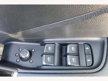 Audi Q2 35 TFSI Black Edition 5dr S Tronic