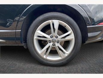 Audi Q3 35 TFSI S Line 5dr S Tronic
