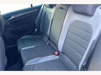 Volkswagen Golf 1.5 TSI EVO 150 R-Line 5dr DSG